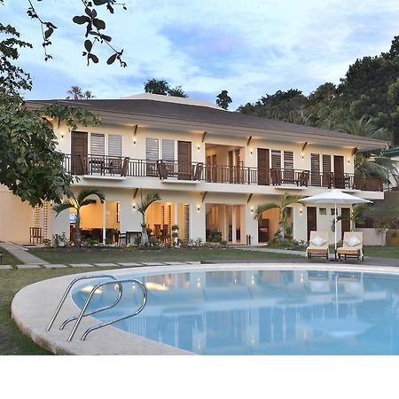Allure Badian Beach Villa Buitenkant foto
